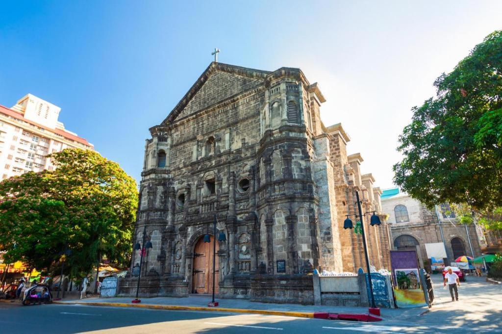 Amorsolo Mansion Hotel 마닐라 외부 사진