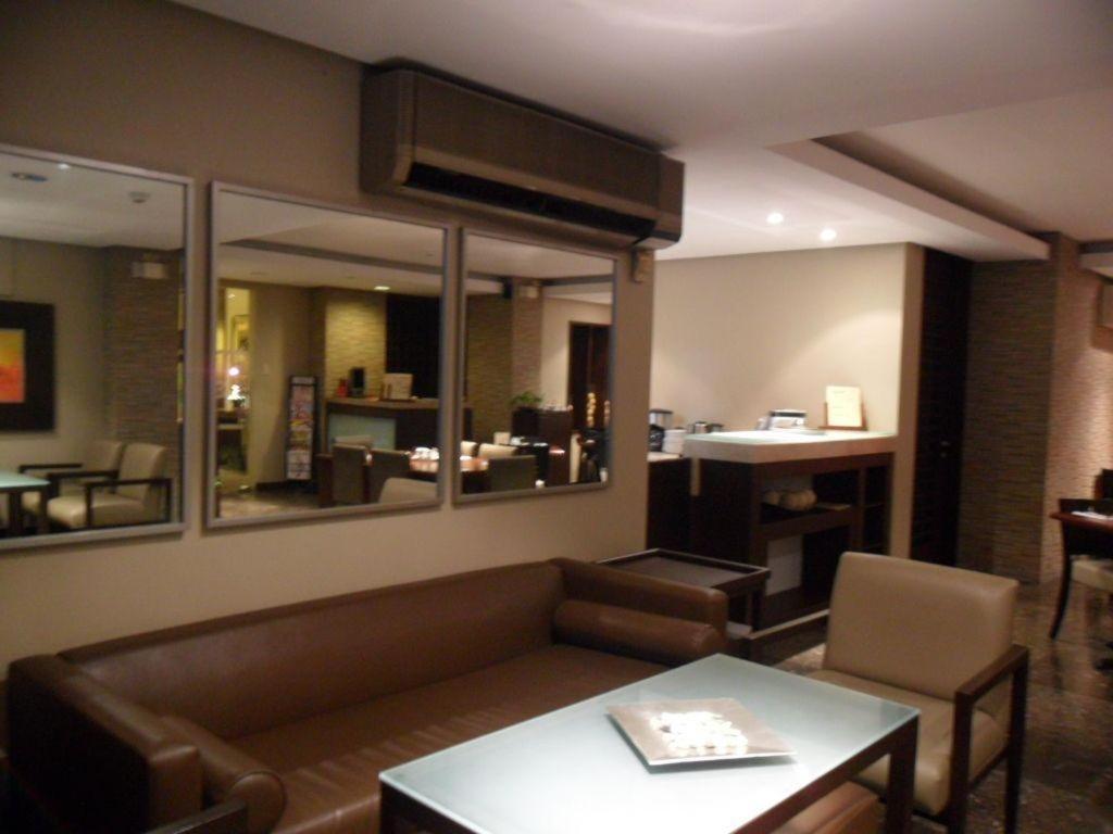 Amorsolo Mansion Hotel 마닐라 외부 사진